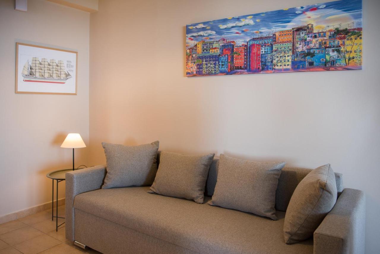 Akrotiri Sea View Suites Εξωτερικό φωτογραφία